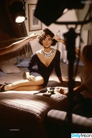 Monica Bellucci / aMonicaBellucci / bellucciginebra / monicabellucciofficiel nude photo #0465