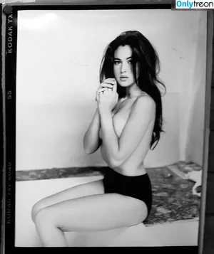 Monica Bellucci / aMonicaBellucci / bellucciginebra / monicabellucciofficiel nude photo #0541
