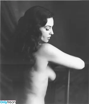 Monica Bellucci / aMonicaBellucci / bellucciginebra / monicabellucciofficiel nude photo #0594