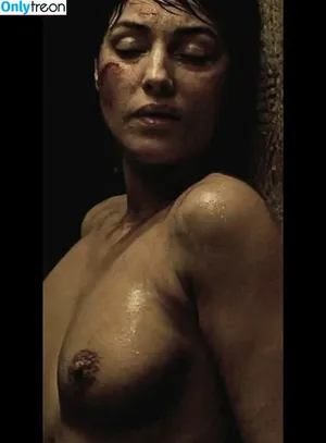 Monica Bellucci / aMonicaBellucci / bellucciginebra / monicabellucciofficiel nude photo #0621