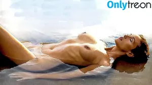 Monica Bellucci / aMonicaBellucci / bellucciginebra / monicabellucciofficiel nude photo #0651