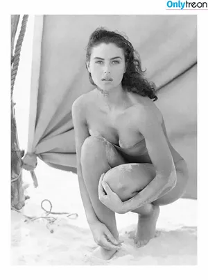 Monica Bellucci / aMonicaBellucci / bellucciginebra / monicabellucciofficiel nude photo #0661