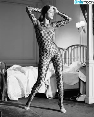 Monica Bellucci / aMonicaBellucci / bellucciginebra / monicabellucciofficiel nude photo #0700