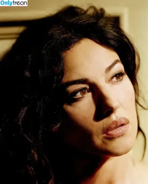 Monica Bellucci / aMonicaBellucci / bellucciginebra / monicabellucciofficiel nude photo #0789