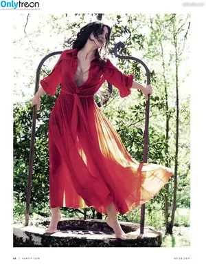 Monica Bellucci / aMonicaBellucci / bellucciginebra / monicabellucciofficiel nude photo #0825