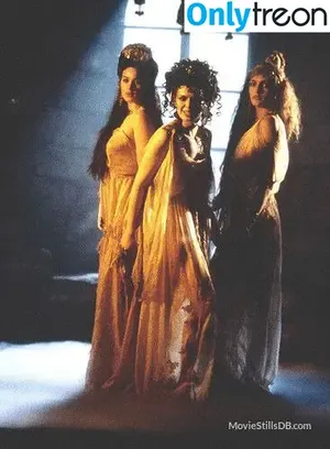 Monica Bellucci / aMonicaBellucci / bellucciginebra / monicabellucciofficiel nude photo #0842