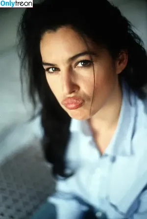 Monica Bellucci / aMonicaBellucci / bellucciginebra / monicabellucciofficiel nude photo #0932
