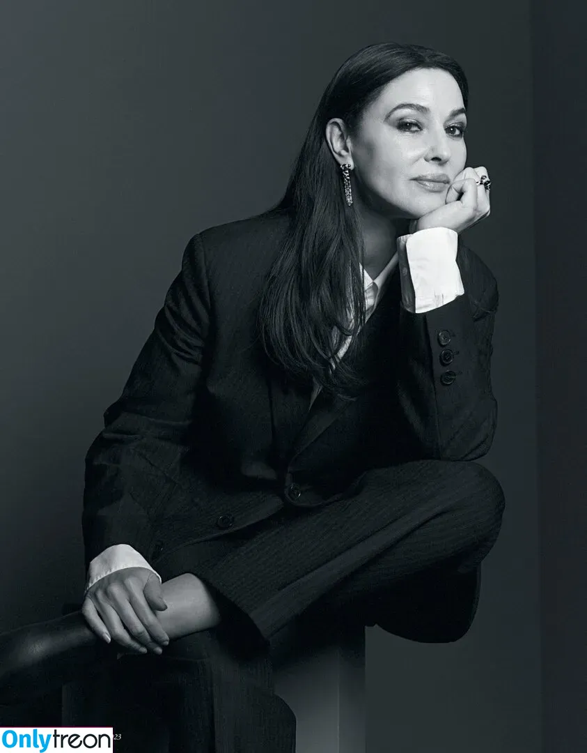 Monica Bellucci nude photo #0058 (aMonicaBellucci / bellucciginebra / monicabellucciofficiel)