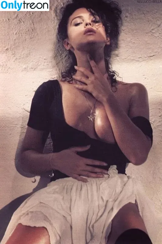 Monica Bellucci nude photo #0079 (aMonicaBellucci / bellucciginebra / monicabellucciofficiel)