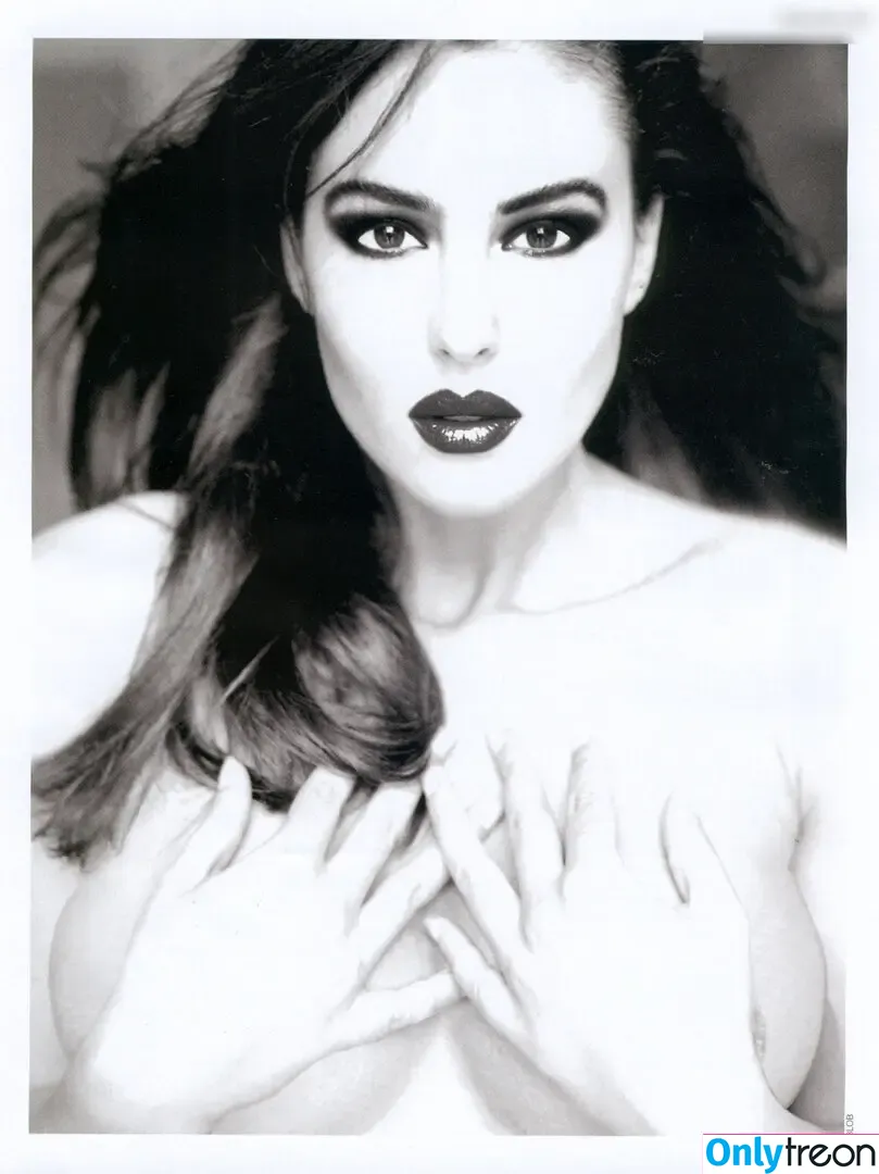 Monica Bellucci nude photo #0329 (aMonicaBellucci / bellucciginebra / monicabellucciofficiel)