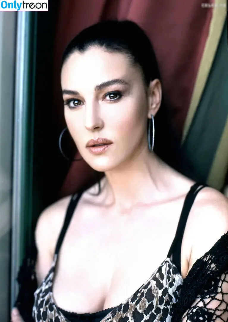 Monica Bellucci nude photo #0348 (aMonicaBellucci / bellucciginebra / monicabellucciofficiel)