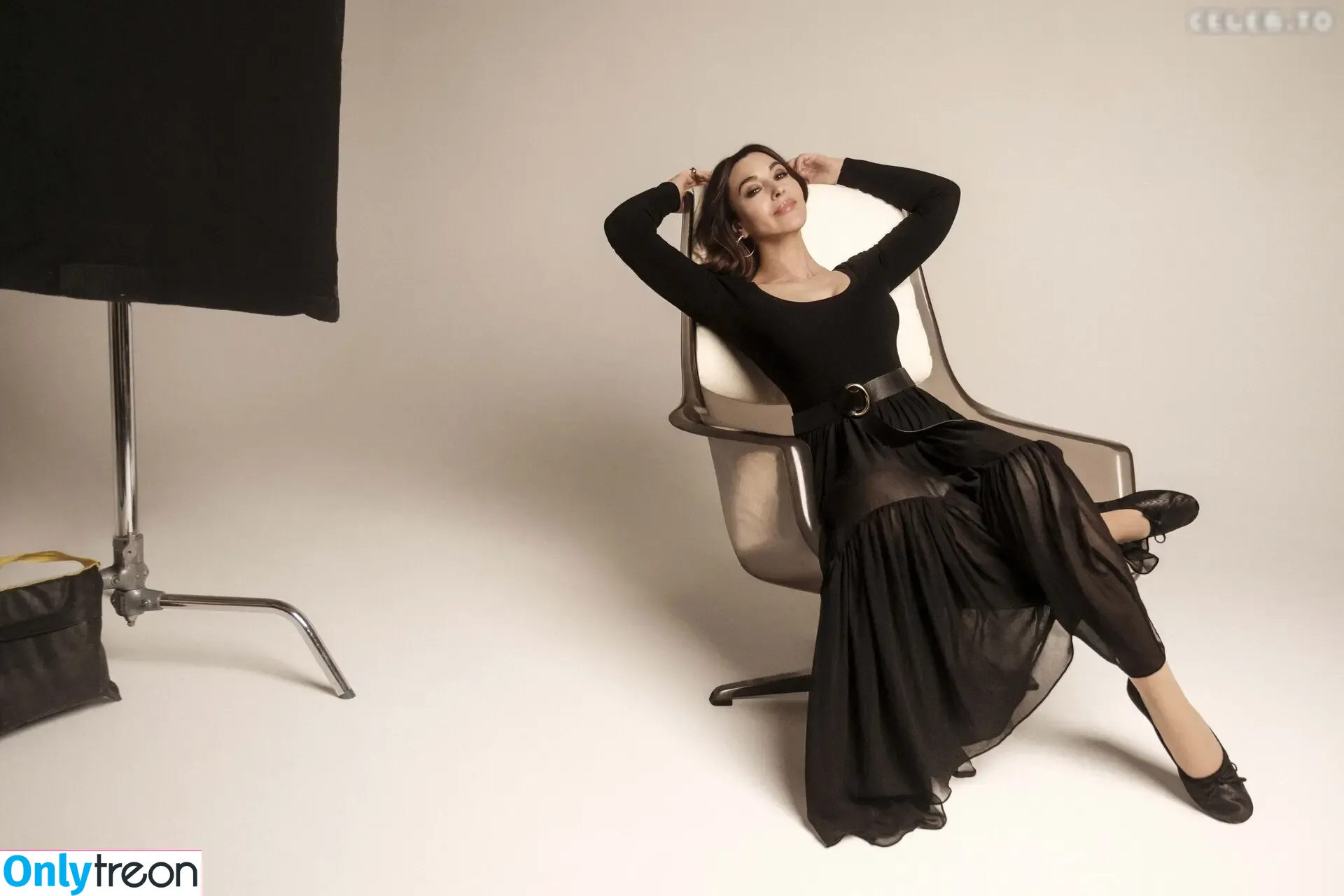 Monica Bellucci nude photo #0408 (aMonicaBellucci / bellucciginebra / monicabellucciofficiel)