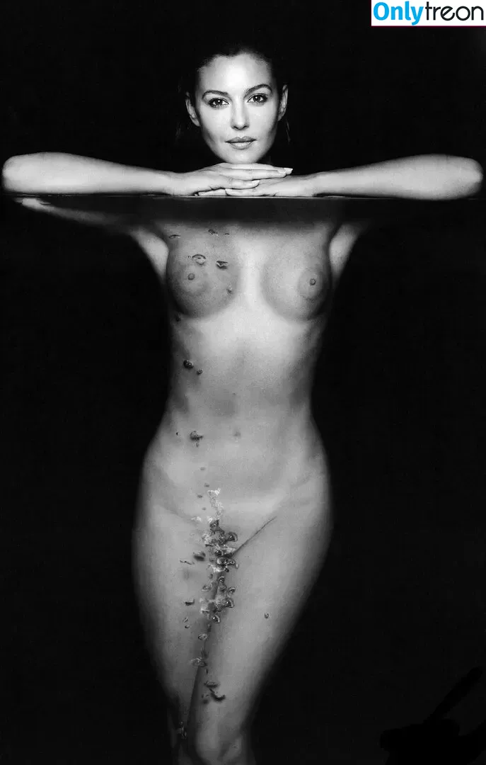 Monica Bellucci nude photo #0483 (aMonicaBellucci / bellucciginebra / monicabellucciofficiel)