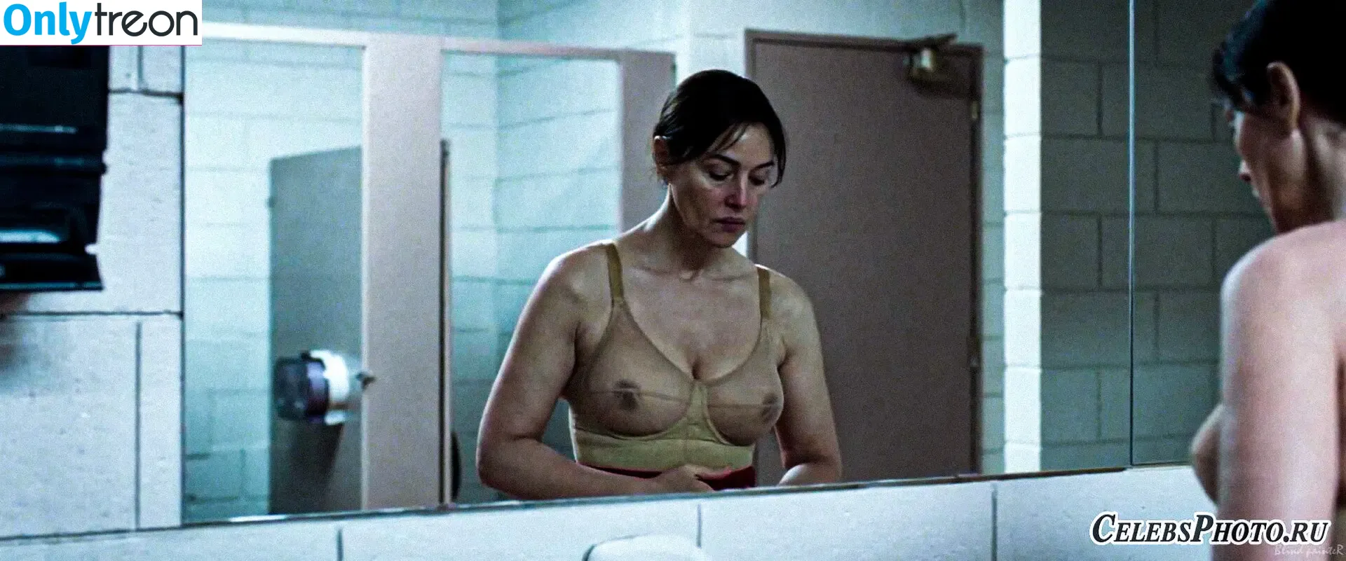 Monica Bellucci nude photo #0613 (aMonicaBellucci / bellucciginebra / monicabellucciofficiel)