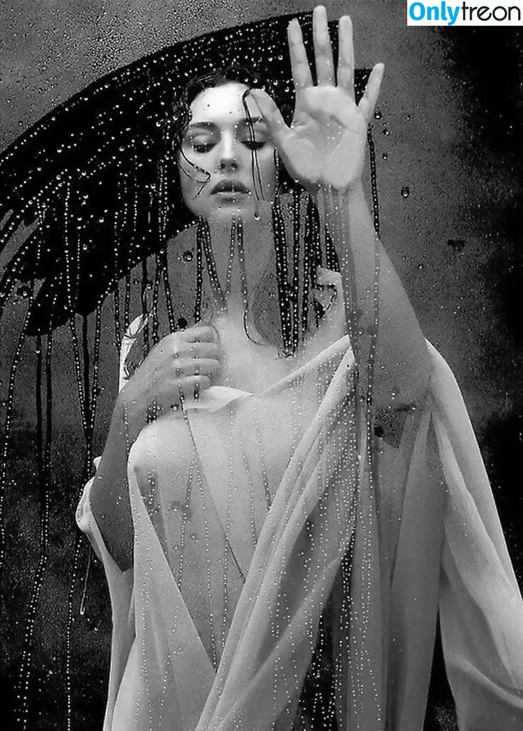 Monica Bellucci nude photo #0660 (aMonicaBellucci / bellucciginebra / monicabellucciofficiel)