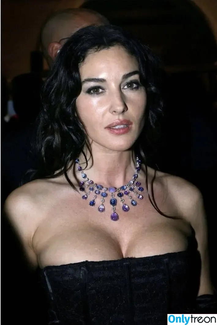 Monica Bellucci nude photo #0681 (aMonicaBellucci / bellucciginebra / monicabellucciofficiel)