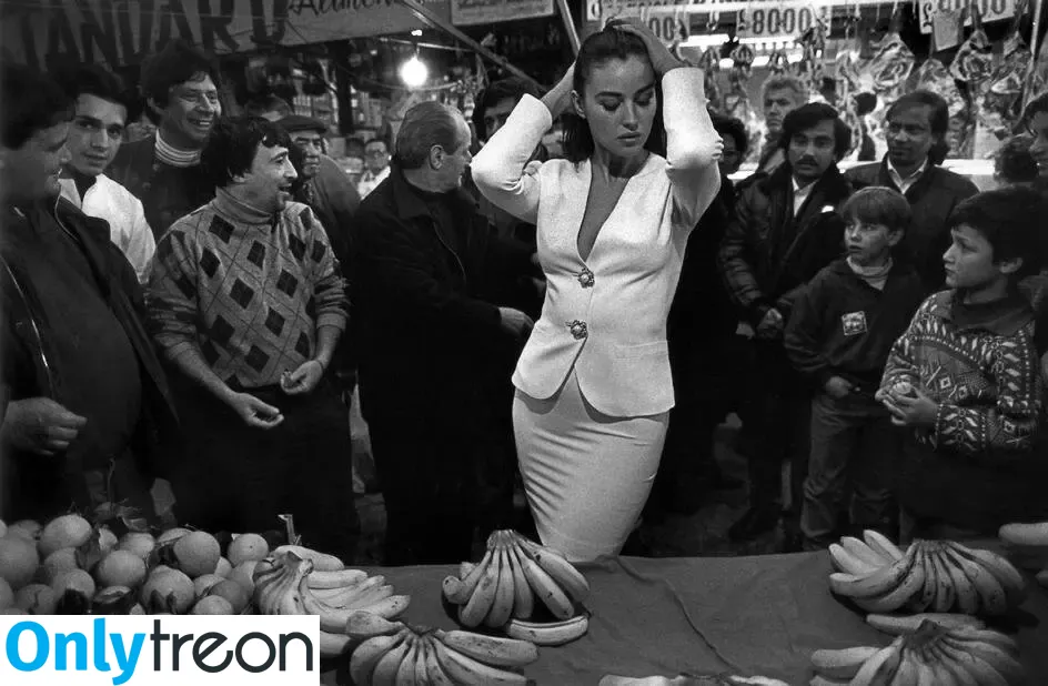 Monica Bellucci nude photo #0901 (aMonicaBellucci / bellucciginebra / monicabellucciofficiel)
