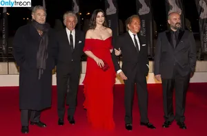 Monica Bellucci / aMonicaBellucci / bellucciginebra / monicabellucciofficiel nude photo #1106