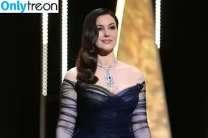 Monica Bellucci / aMonicaBellucci / bellucciginebra / monicabellucciofficiel nude photo #1174