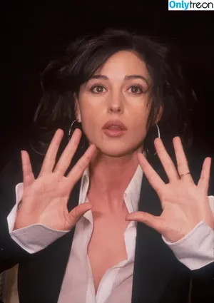 Monica Bellucci / aMonicaBellucci / bellucciginebra / monicabellucciofficiel nude photo #1364
