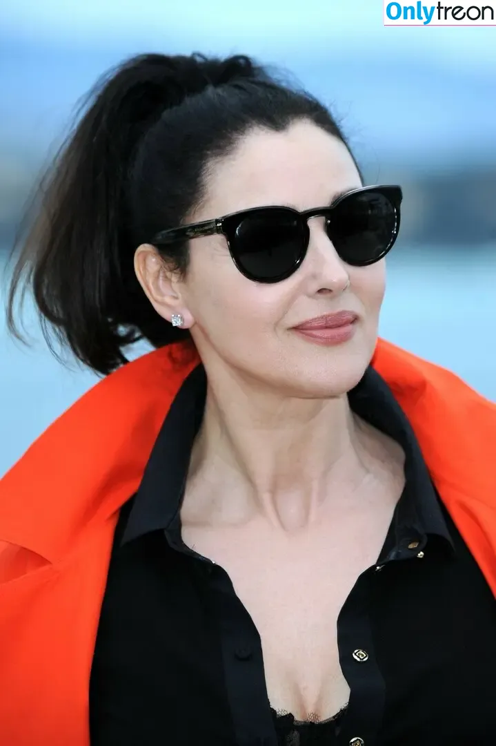 Monica Bellucci nude photo #1017 (aMonicaBellucci / bellucciginebra / monicabellucciofficiel)
