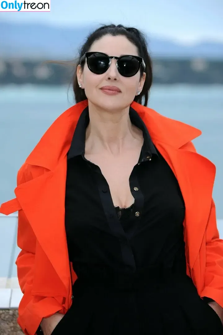 Monica Bellucci nude photo #1020 (aMonicaBellucci / bellucciginebra / monicabellucciofficiel)