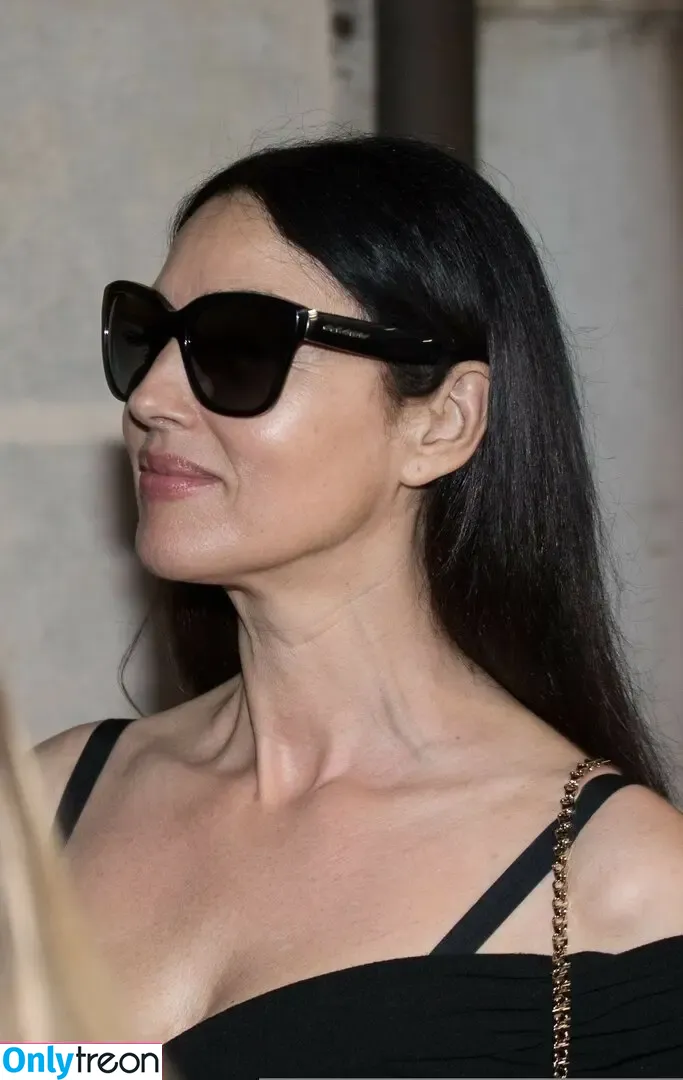Monica Bellucci nude photo #1090 (aMonicaBellucci / bellucciginebra / monicabellucciofficiel)