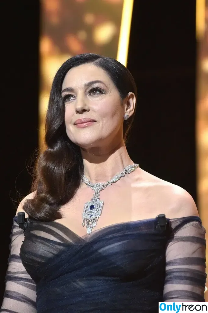 Monica Bellucci nude photo #1165 (aMonicaBellucci / bellucciginebra / monicabellucciofficiel)
