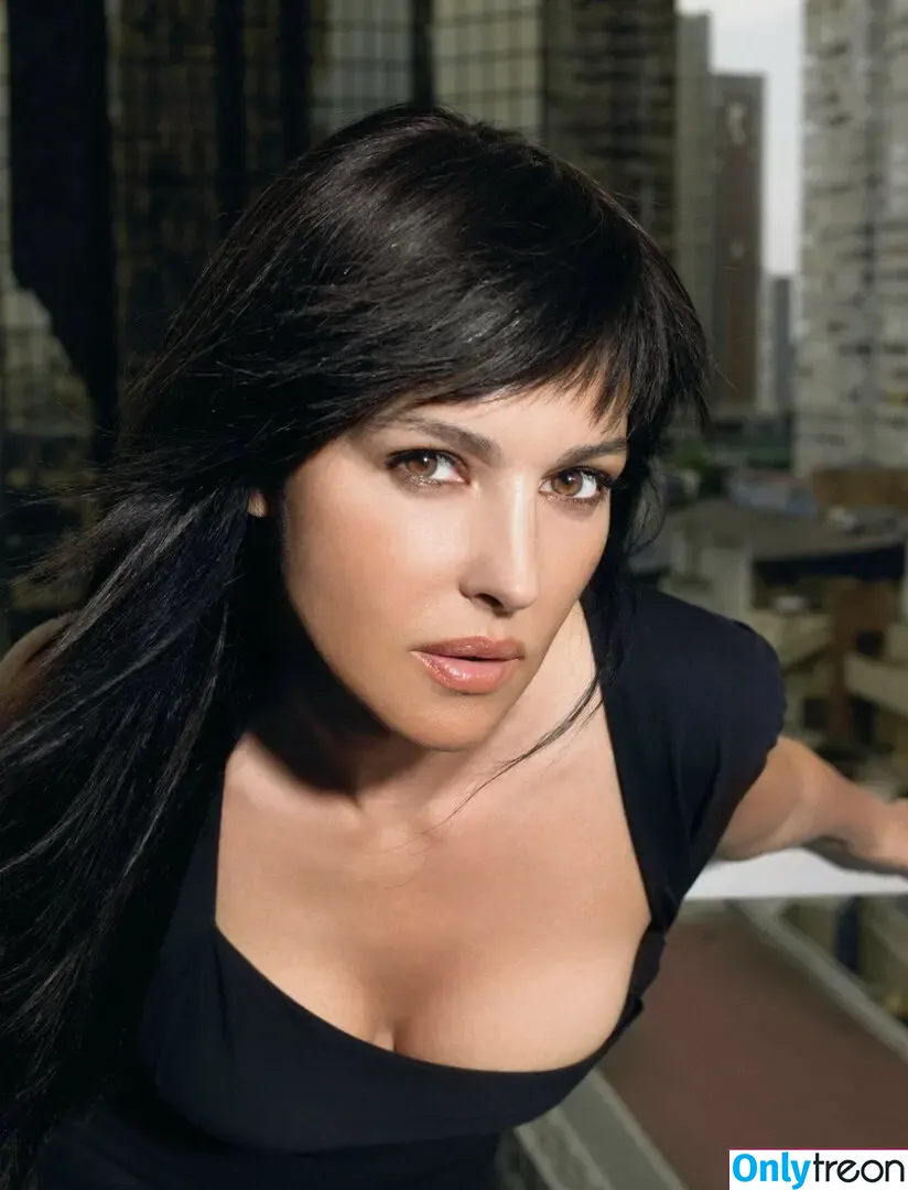 Monica Bellucci nude photo #1181 (aMonicaBellucci / bellucciginebra / monicabellucciofficiel)