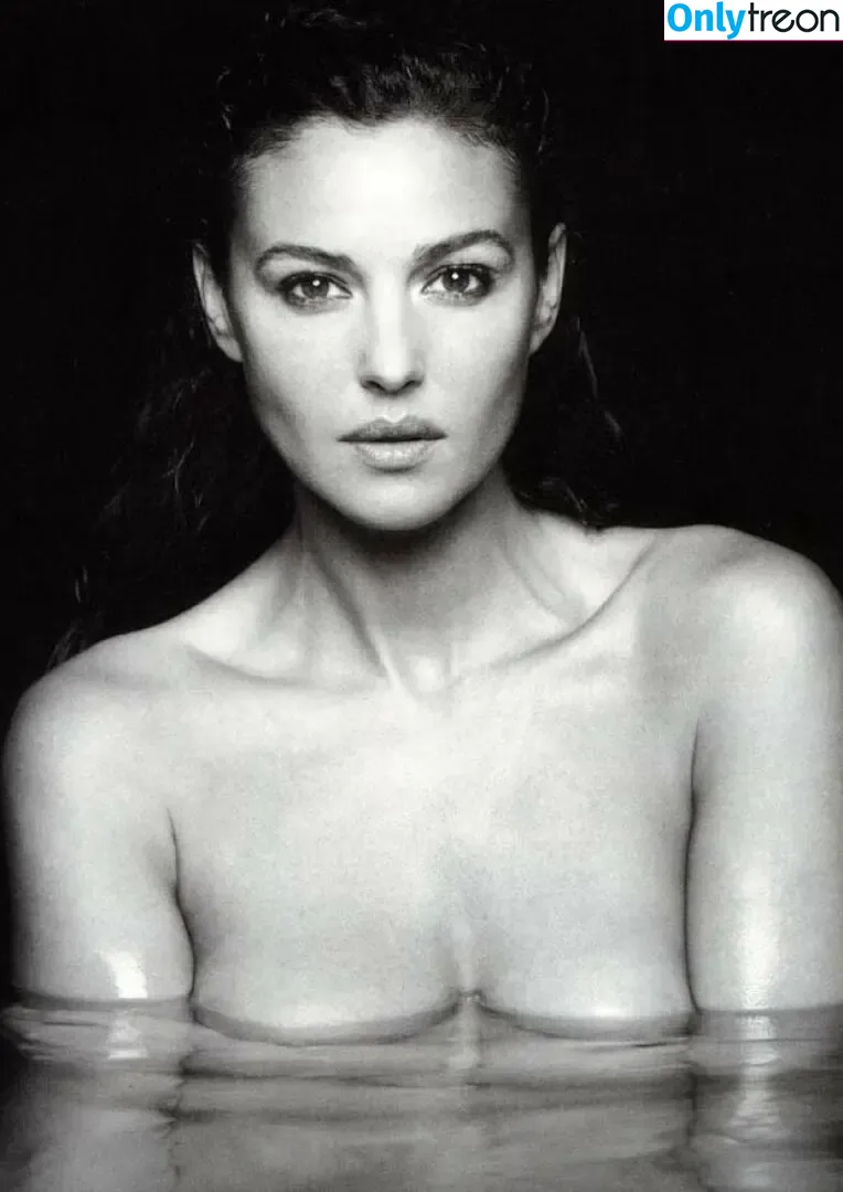 Monica Bellucci nude photo #1233 (aMonicaBellucci / bellucciginebra / monicabellucciofficiel)