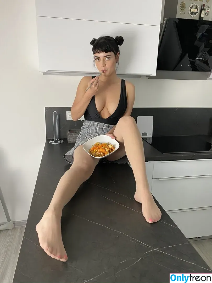 Monie Kulh nude photo #0223 (Moniekulh)