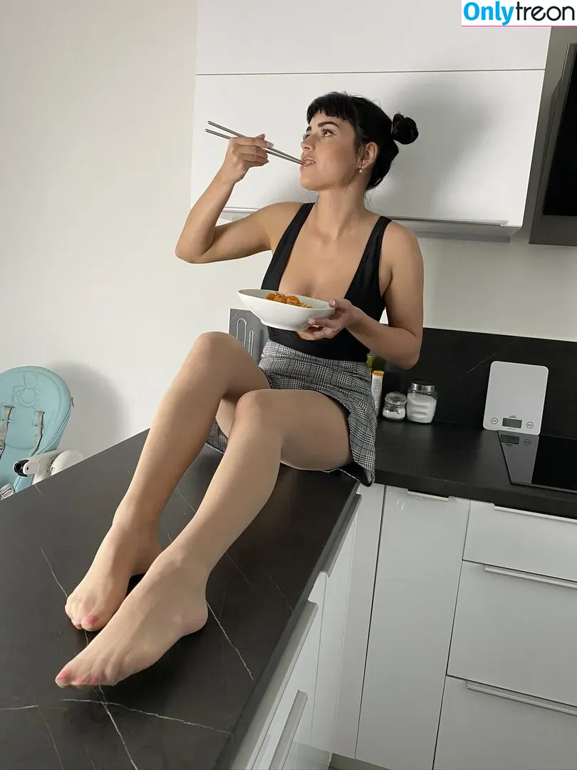 Monie Kulh nude photo #0257 (Moniekulh)