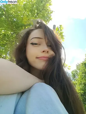 Moniibagel / Monii_Bagel / monii.bagel nude photo #0069