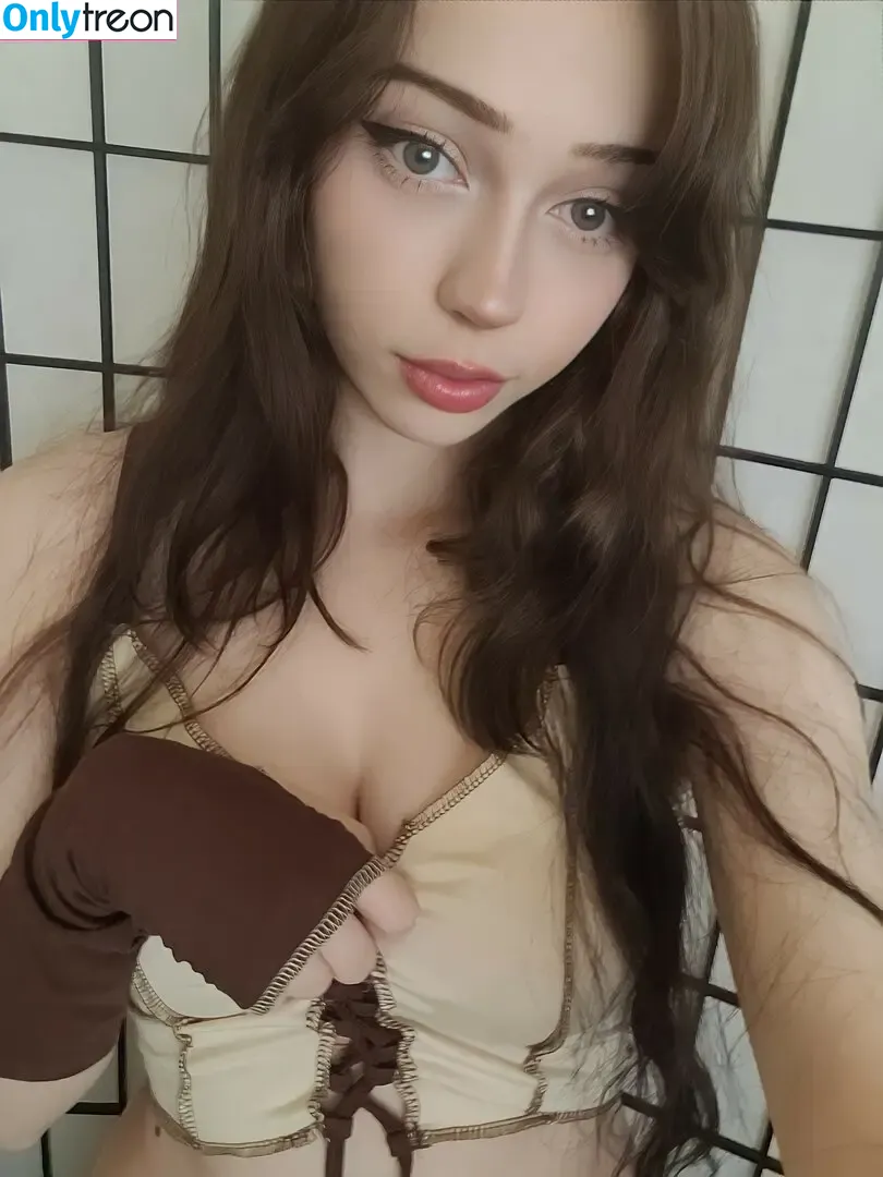Moniibagel nude photo #0068 (Monii_Bagel / monii.bagel)