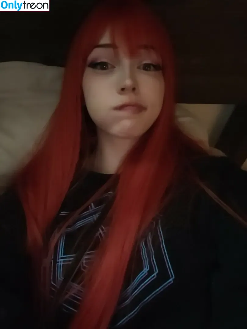 Moniibagel nude photo #0074 (Monii_Bagel / monii.bagel)