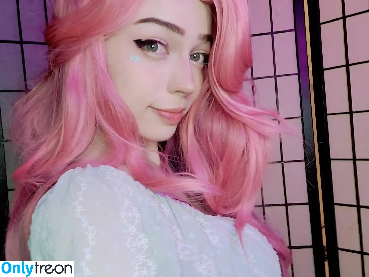 Moniibagel nude photo #0090 (Monii_Bagel / monii.bagel)