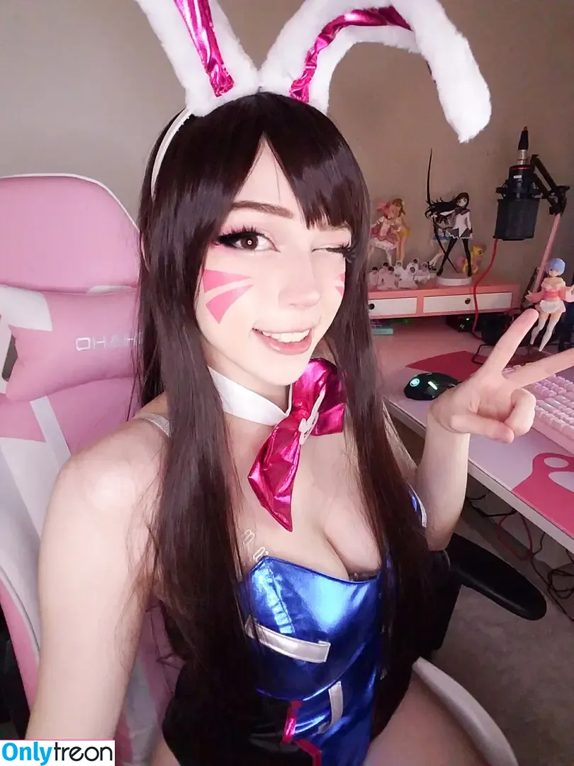 Moniibagel nude photo #0162 (Monii_Bagel / monii.bagel)