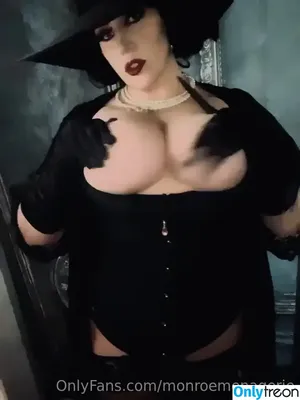 Monroemenagerie nude photo #0015