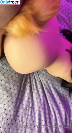  nude photo #0007