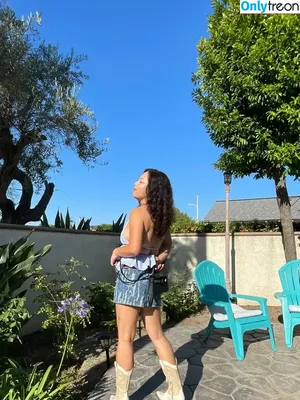 Moontellthat nude photo #0004