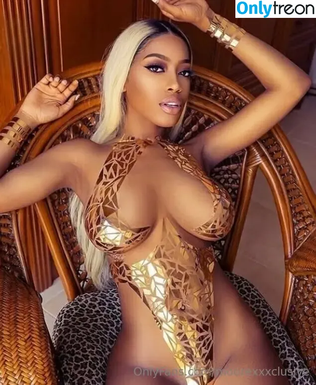 moorexxxclusive nude photo #0141 (anniemooremusic)