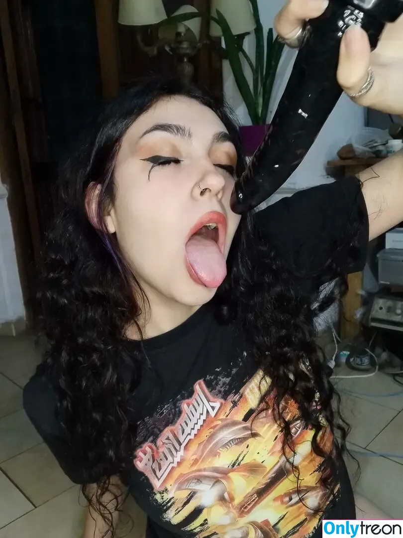 mora.death nude photo #0003 (BlacksoulMora / morablacksoul)