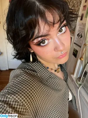  nude photo #0002