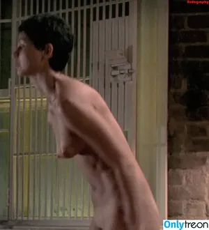 Morena Baccarin / morenabaccarin nude photo #0382