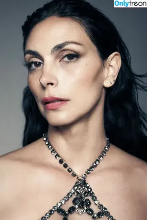 Morena Baccarin / morenabaccarin nude photo #0443
