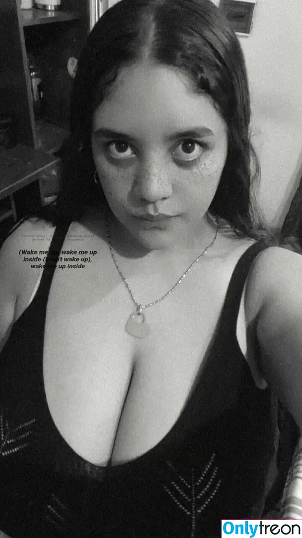 Morena Diaz nude photo #0014 (diazdiazmo_27 / morenaaaaaaaa / morenadiaz_27 / susananoemi_27 🇦🇷)