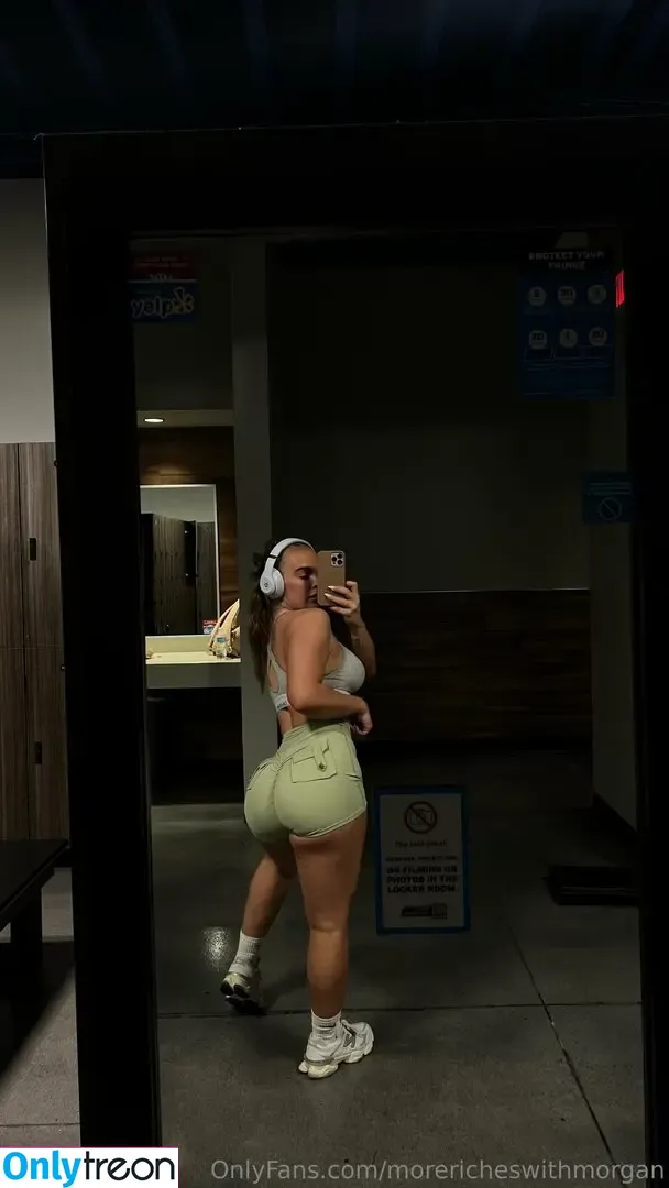 morericheswithmorgan nude photo #0051 (morericheswithmorganxo)