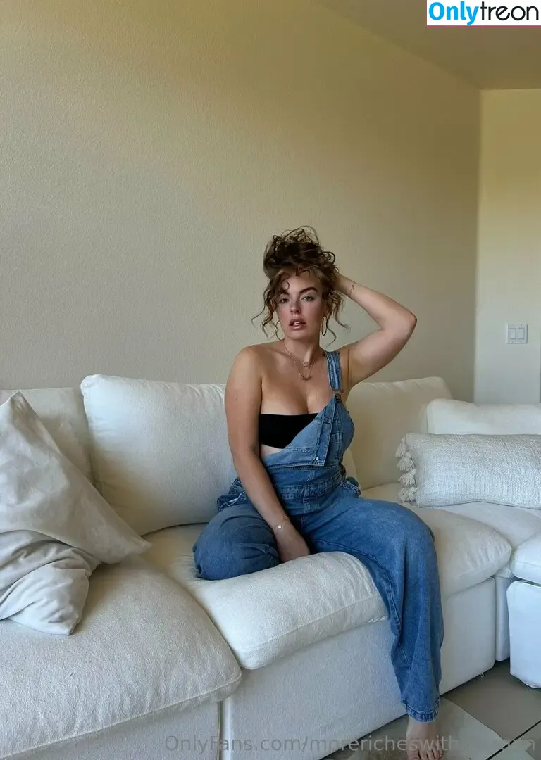 morericheswithmorgan nude photo #0056 (morericheswithmorganxo)