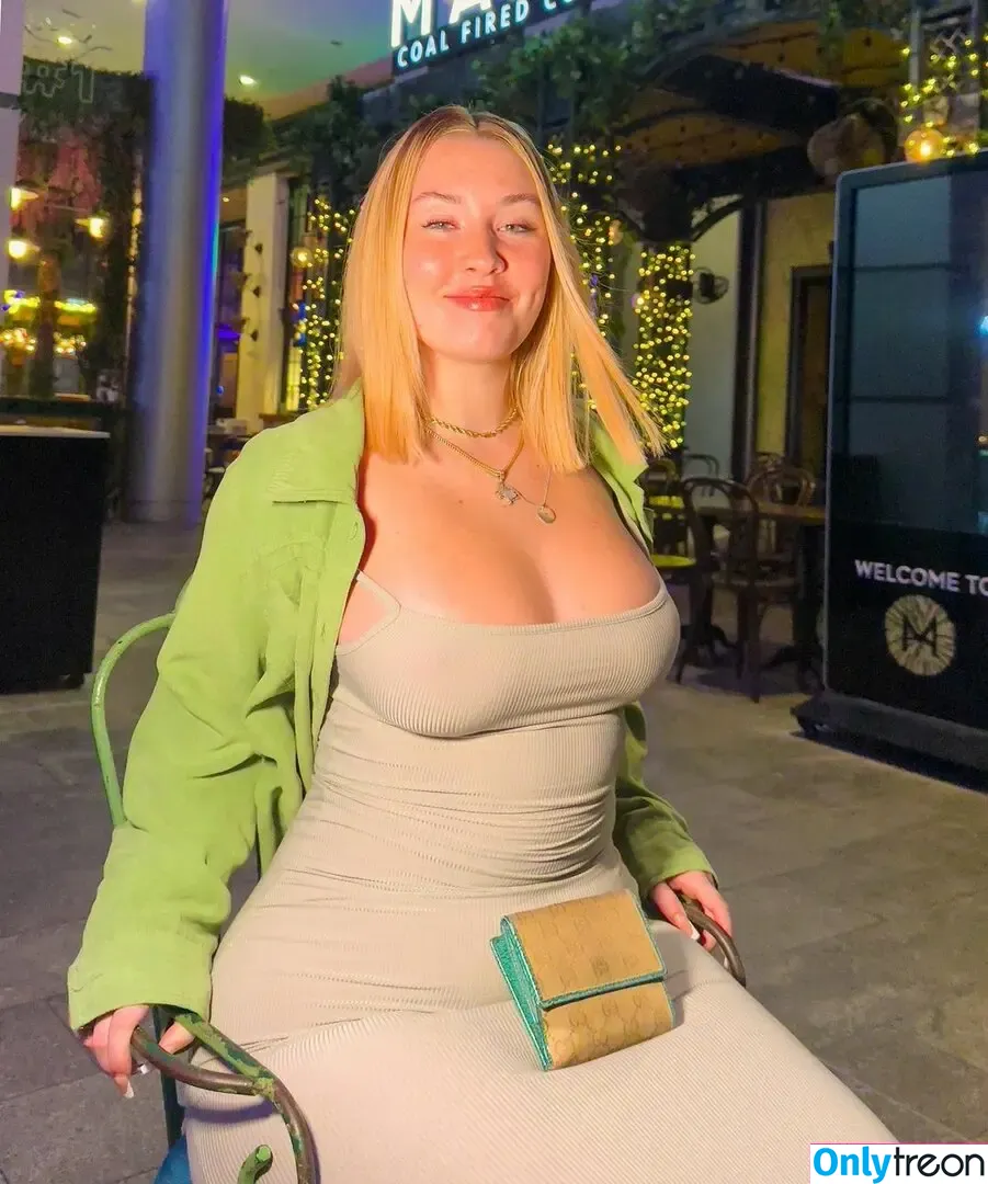 Morgan Elaine nude photo #0002 (morganeelaine / morganeem / morganelaine)