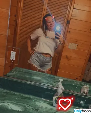 Morgan Stark / Morgan.starkxo / morgandoesnt.care nude photo #0056